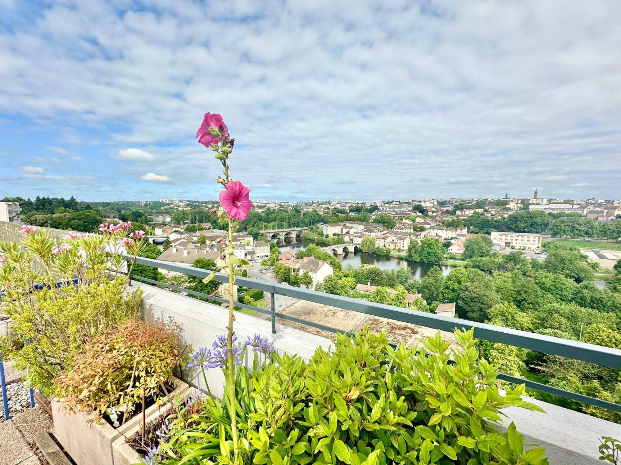 Le Panoramique, Splendide Avec Vue Sur La Vienne Daire Limoges Dış mekan fotoğraf